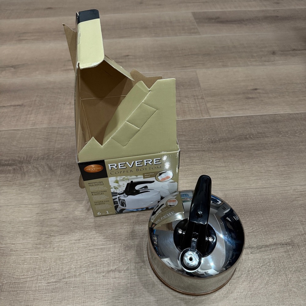 Revere Ware Stainless Steel Copper Bottom 6‎ Cup Whistling Tea Kettle 3511217 - Picture 2 of 16